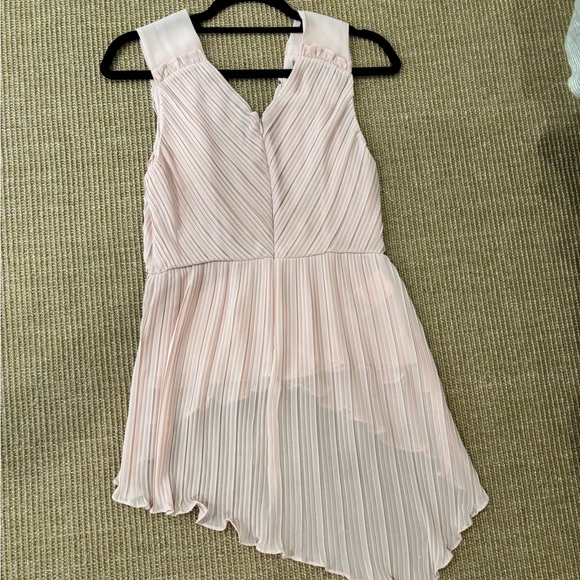 Light pink / nude BCBG blouse - Picture 5 of 5